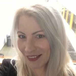 Meet your Posher, Hilly